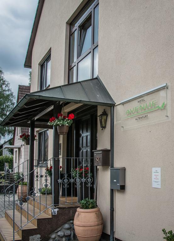 Hotel Avenue Altenfurt Нюрнберг Экстерьер фото