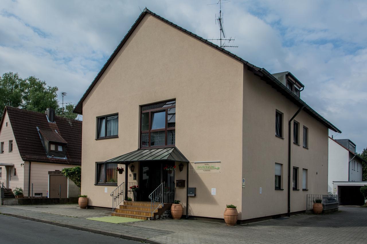 Hotel Avenue Altenfurt Нюрнберг Экстерьер фото